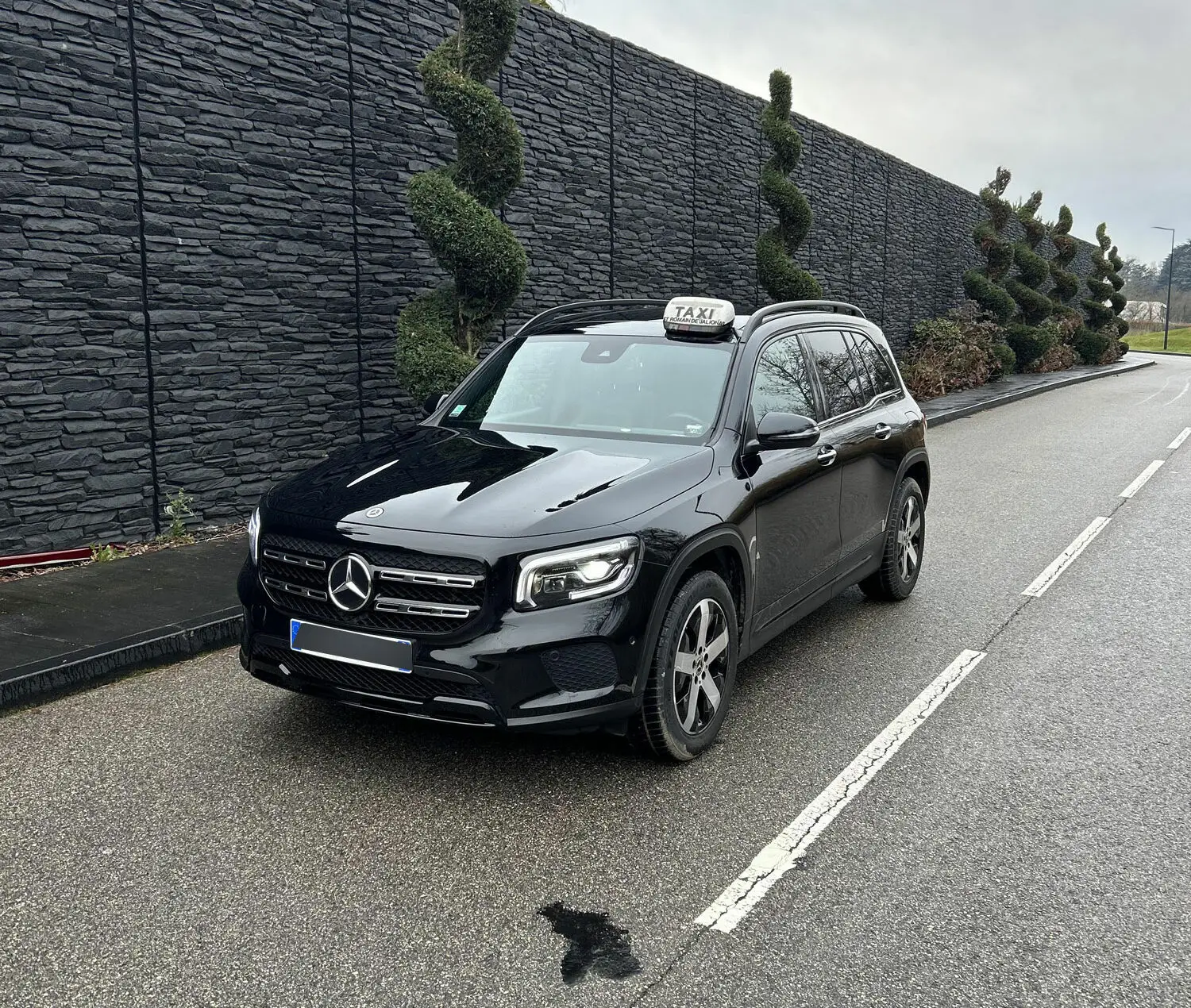Qui sommes nous ? , Taxi Villefontaine, Découvrez qui est votre taxi sur Lyon, l'Isère et ses alentours.
